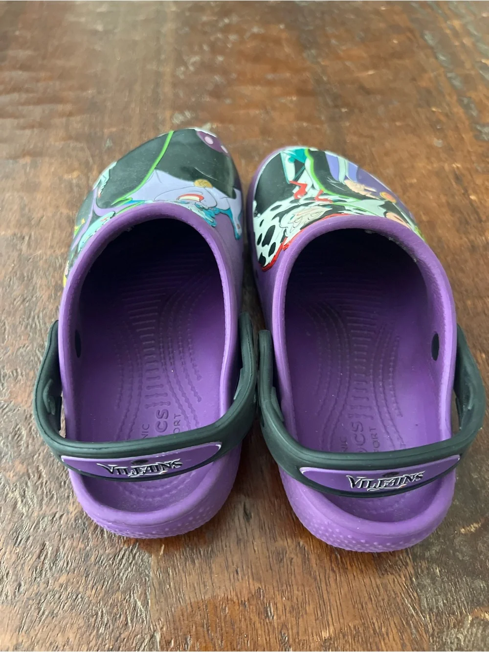 CROCS Kids Purple Disney Villains CROCS Size 13